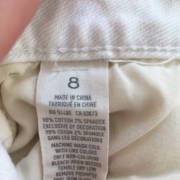 American eagle white jean shorts. Size 8 - Picture 3 of 3